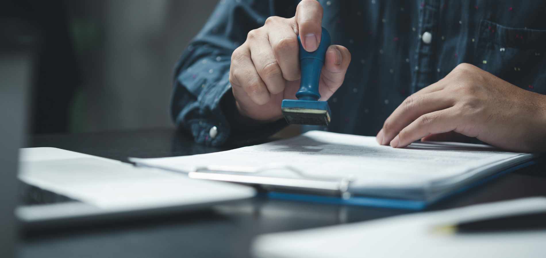 Derechos de obligaciones y contratos